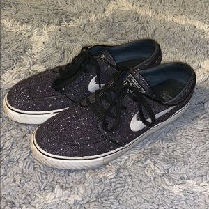 Nike Janoski’s